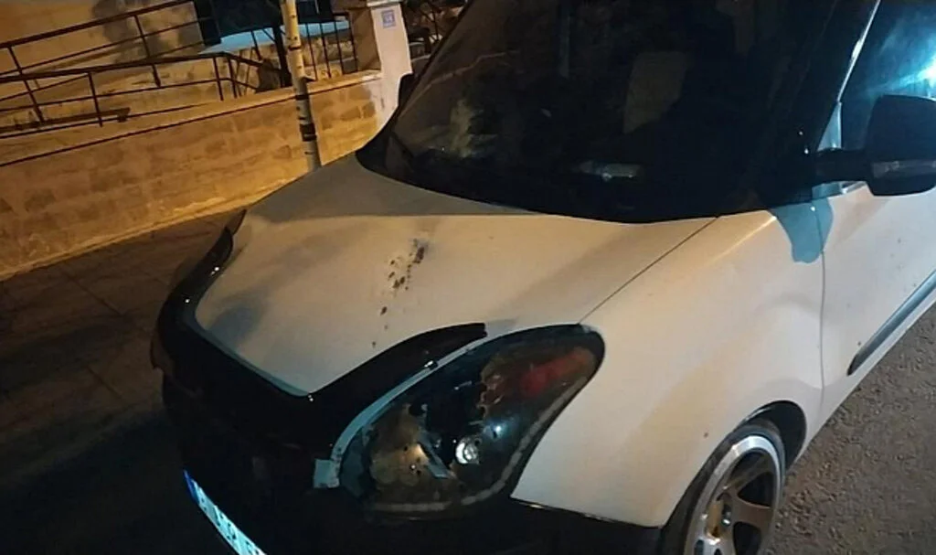 Çorum'da Park Halindeki Aracı Kurşuna Tuttular