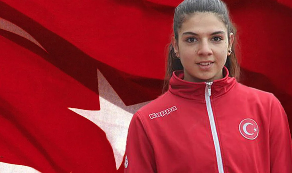 Esra Bayrak Gözünü Olimpiyatlara Dikti
