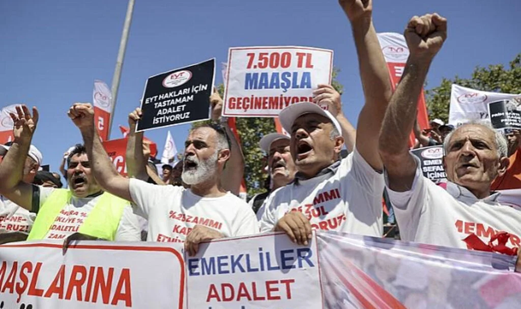 EYT'liler yeni taleplerini duyurdu! Emekli, memur maaşları ve asgari ücret...