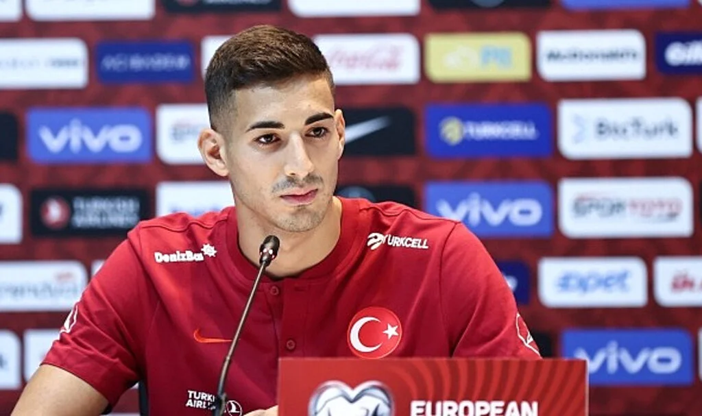 Fenerbahçe'den Mert Müldür hamlesi