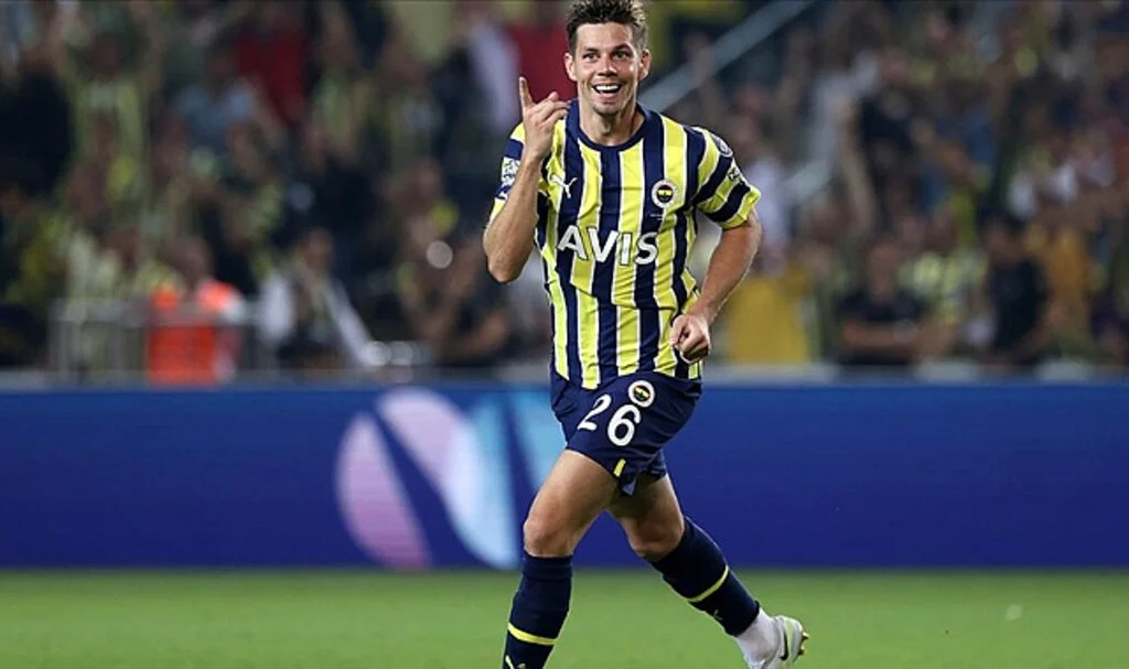 Fenerbahçe, Miha Zajc ile 3 yıllık anlaşmaya vardı