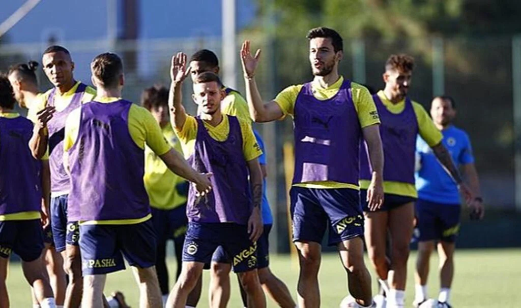 Fenerbahçe'nin Zimbru Chisinau kadrosu belli oldu