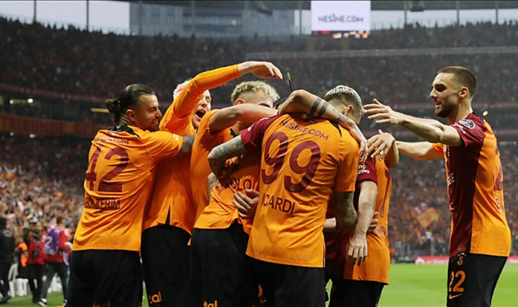 Galatasaray'ın UEFA Şampiyonlar Ligi 2. eleme turundaki rakibi Zalgiris oldu