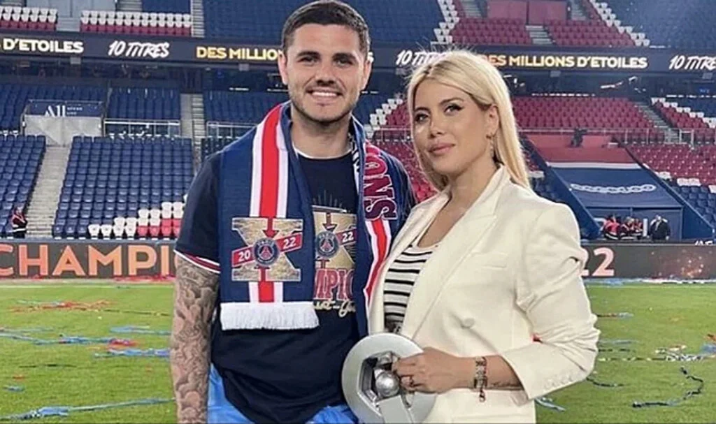 Galatasaray'ın Yıldızı Mauro Icardi'nin Eşi Wanda Nara, Hastaneye Kaldırıldı