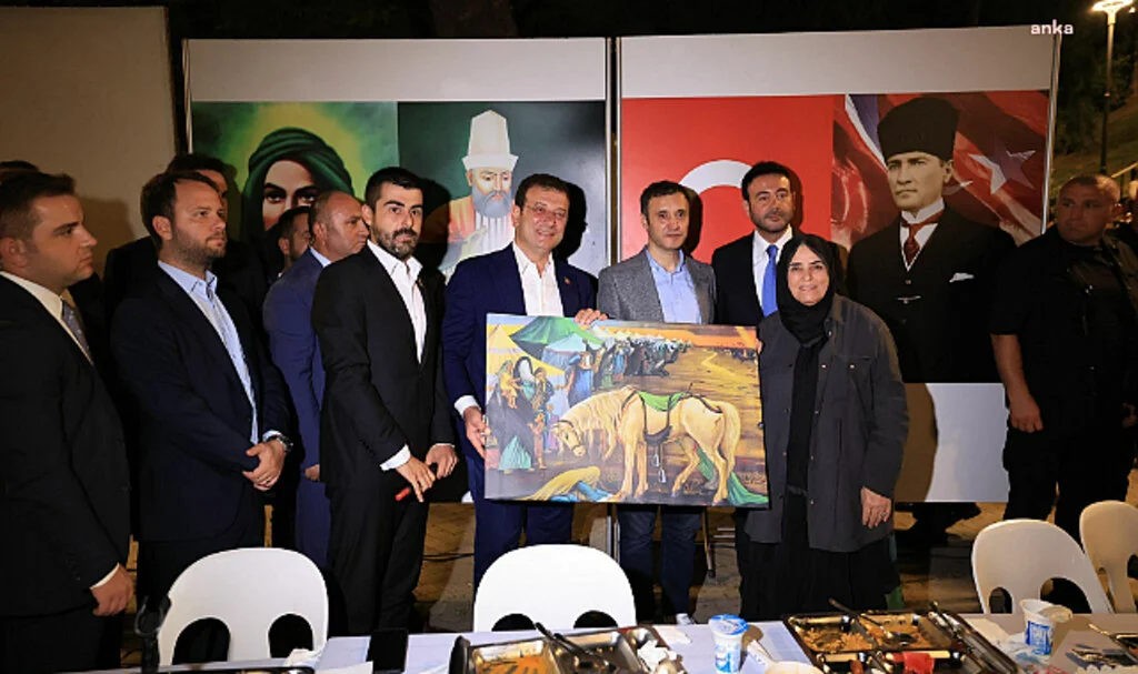 İmamoğlu: "Cemevinin 'İbadethane Mi, Değil Mi' Diye, İçi Vasatlık Dolu Bir Tartışmaya Malzeme Edilmesi, Çok Ayıp...