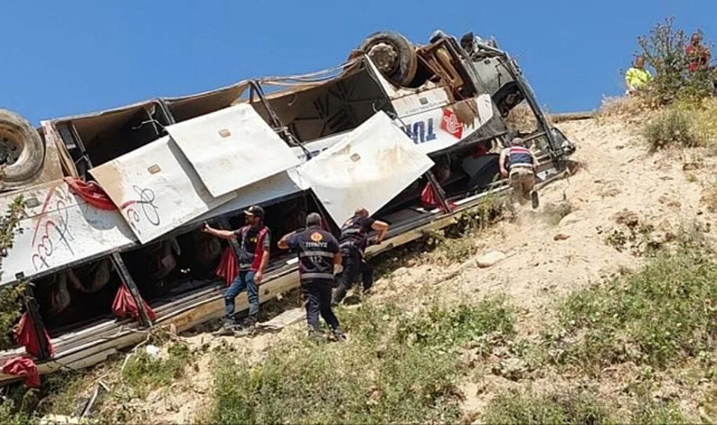 Kars'ta Otobüs Kazasında Ölü Sayısı 8'e Yükseldi