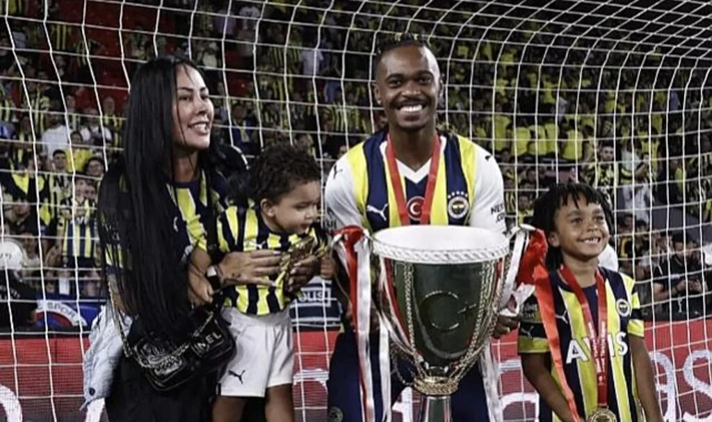 Lincoln Henrique ve eşi Adriana Müller, kendilerine yapılan ırkçı söylemlere dava açtı!