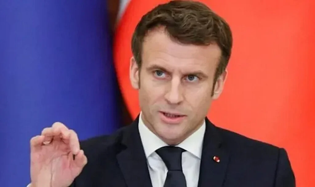Macron: Protestolardan Ders Aldım