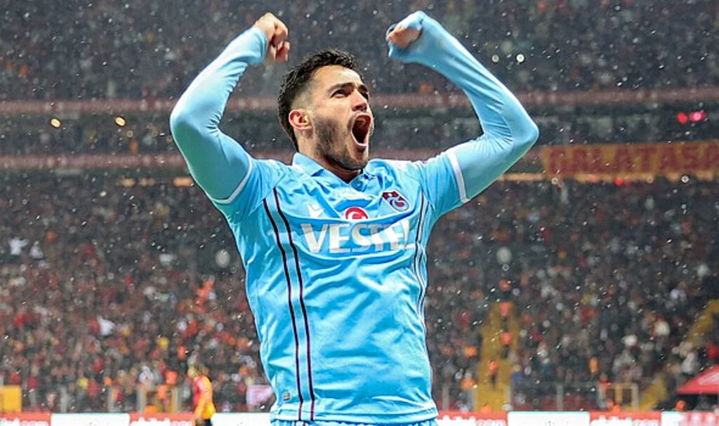 Maxi Gomez İspanyolların gündeminde