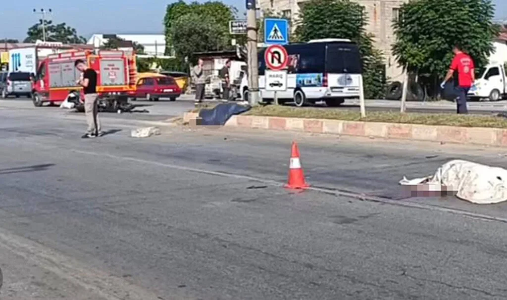 Mersin'de feci kaza: 2 genç hayatını kaybetti