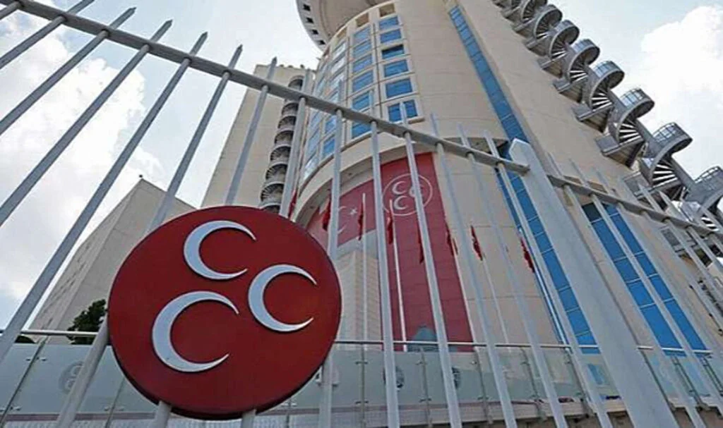 MHP'de o İl Başkanı görevinden istifa etti