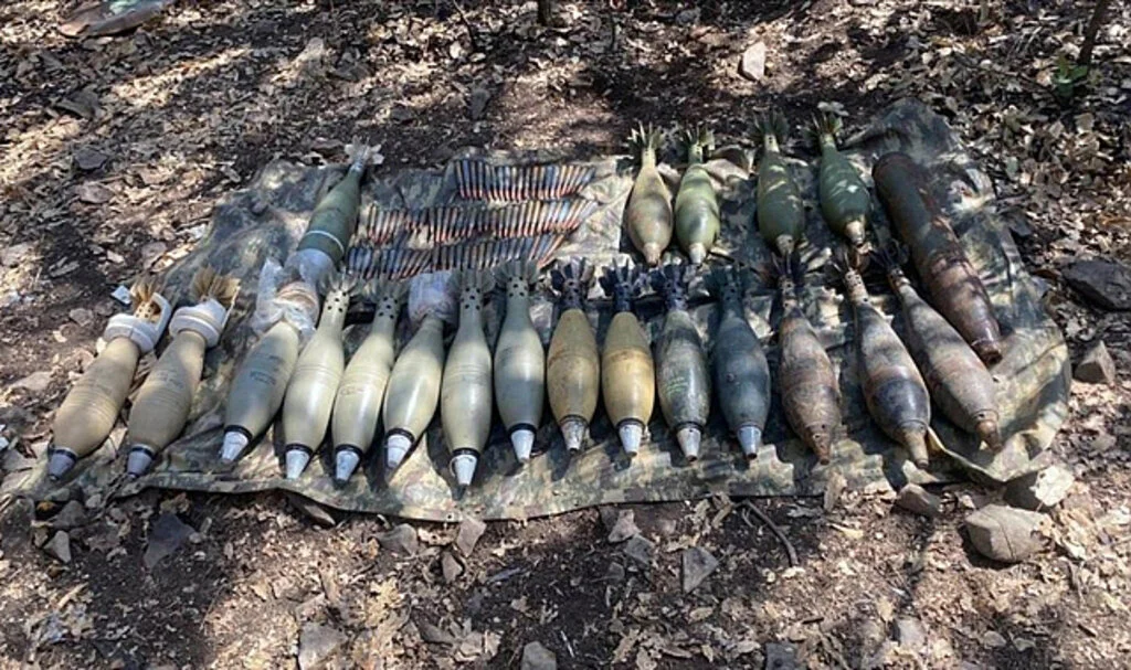 Pençe-Kilit Operasyonu Bölgesinde Teröristlere Ait Çok Sayıda Silah ve Mühimmat Ele Geçirildi
