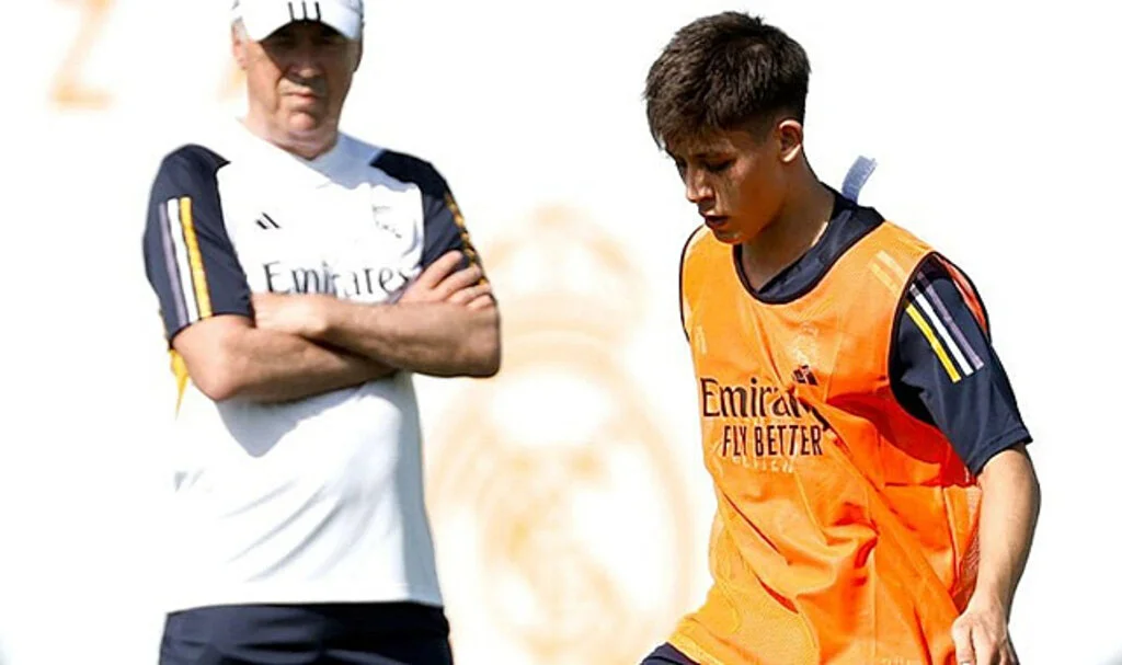 Real Madrid'de İlk Antrenmanına Çıkan Arda Güler, Ancelotti'nin Gözüne Girdi