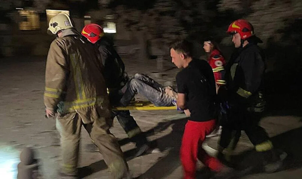 Rusya'dan Odessa'ya füze saldırısı! Ölü ve yaralılar var