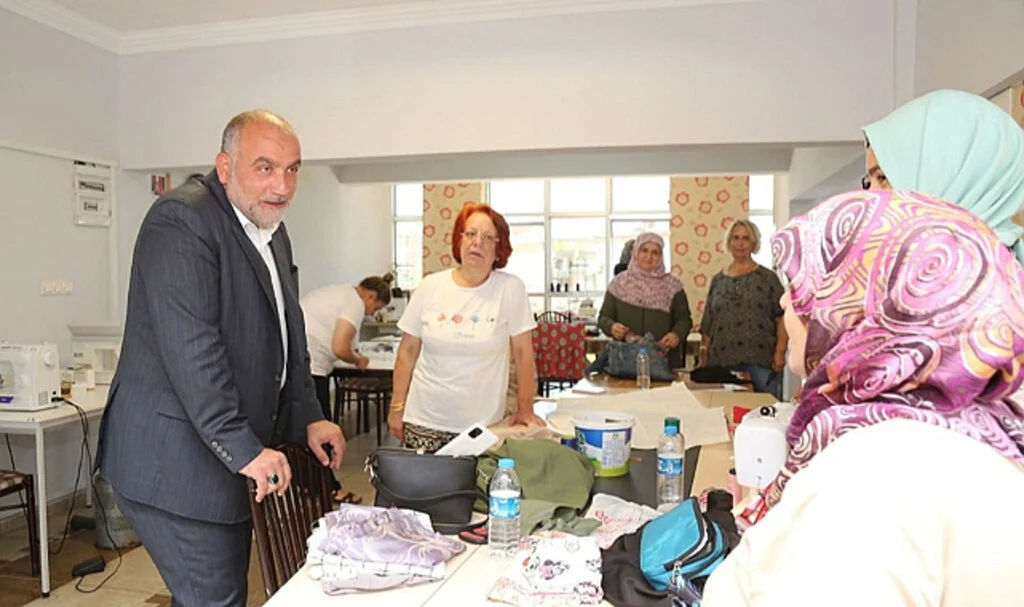 Samsun Canik Belediye Başkanı İbrahim Sandıkçı: 'Hanım Konakları İstihdama Katkı Sağlıyor'
