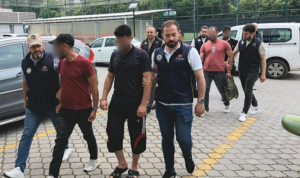 Samsun'da DEAŞ Şüphelisi 5 Kişiye Adli Kontrol