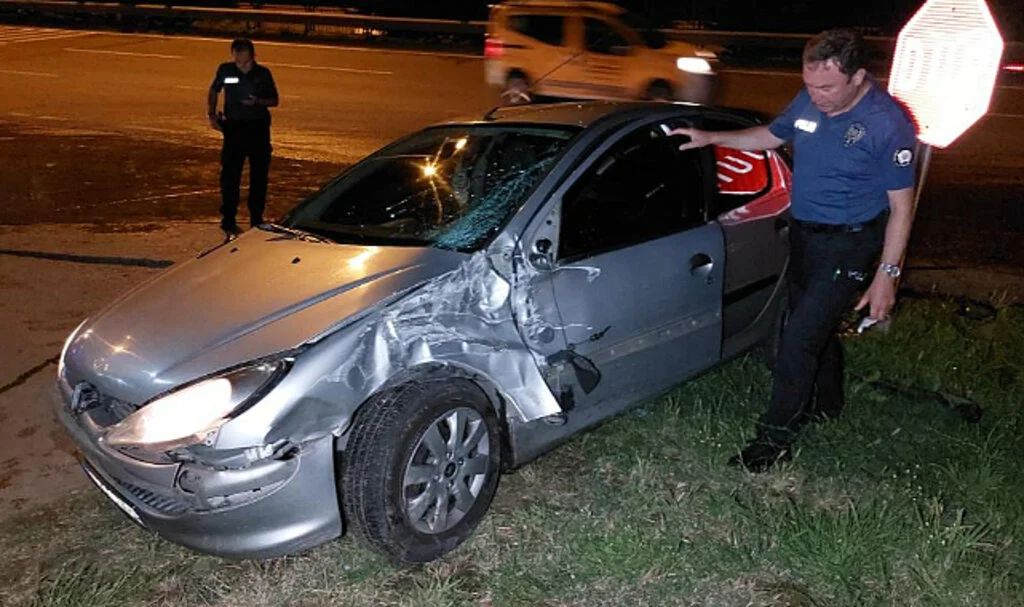 Samsun'da Kamyonet ile Otomobil Çarpıştı: 1 Yaralı