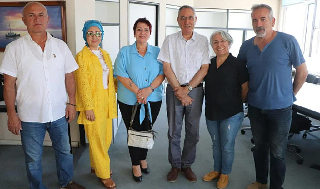 Samsun'da Mavi Yaşam Hayata Değer Katanlar Derneği Yaşlıların Sesi Olmak İstiyor