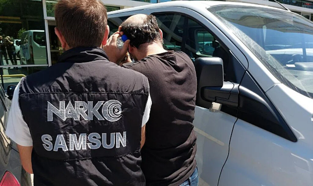 Samsun'da Yolcu Otobüsünde Uyuşturucuyla Yakalandılar
