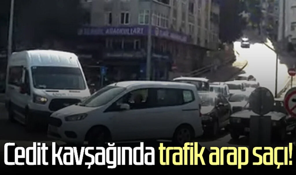 Samsun'daki Cedit kavşağında trafik arap saçı!
