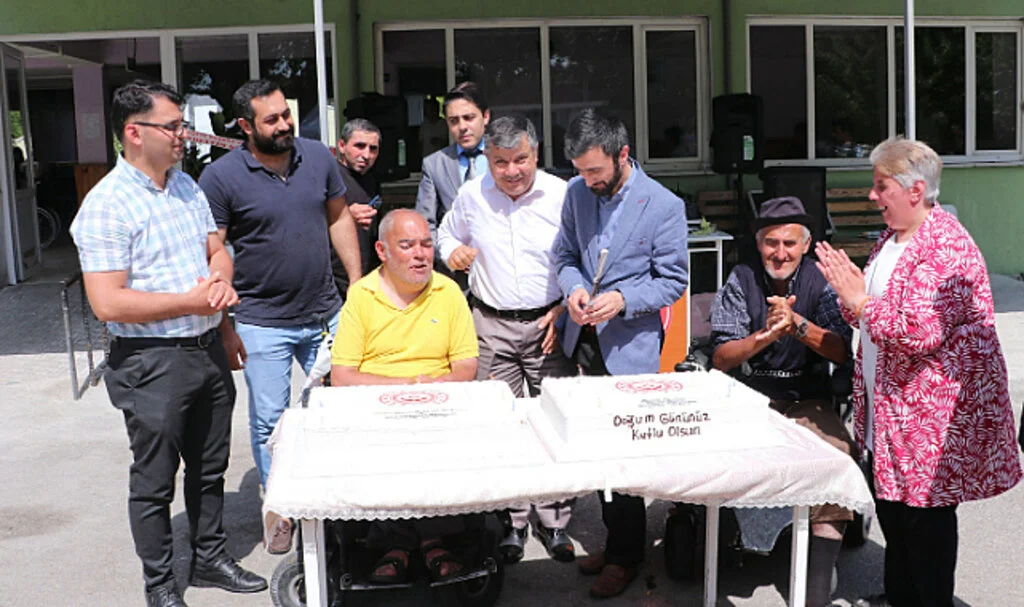 Samsun Havza’da Huzurevinde Temmuz Doğumlulara Toplu Kutlama   
