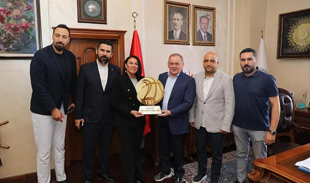 SBB Başkanı Demir: "İki şampiyonluk Samsun'a Çok Yakıştı"