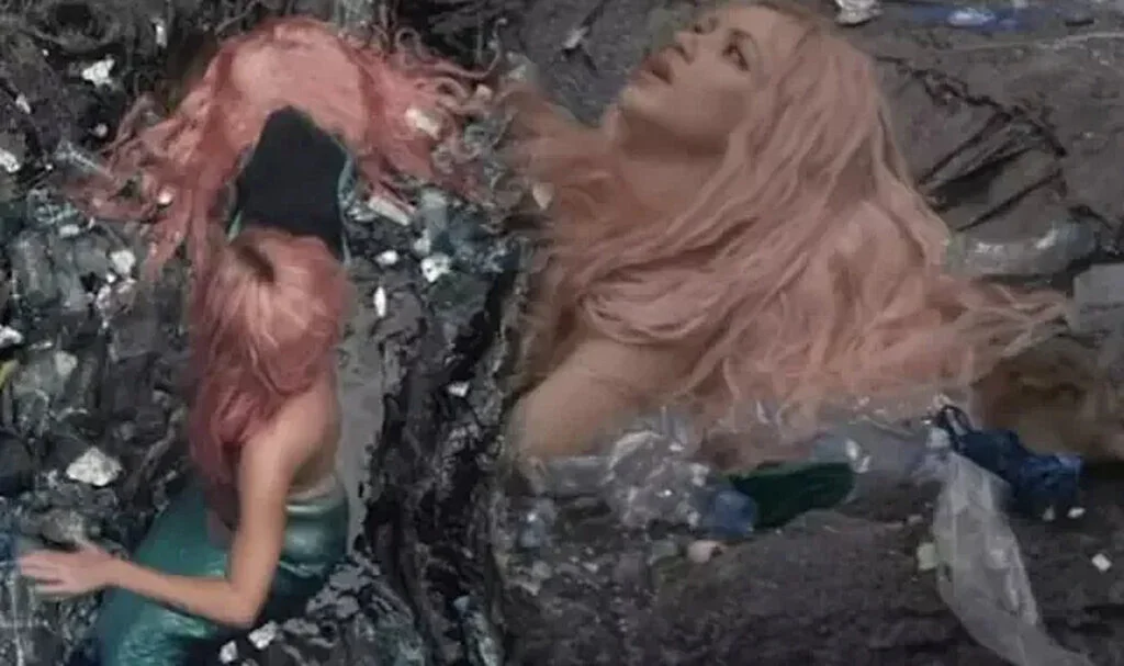 Shakira Klip Çekimi İçin Yere Uzandı, Fare Kafasına Doğru Gelince...