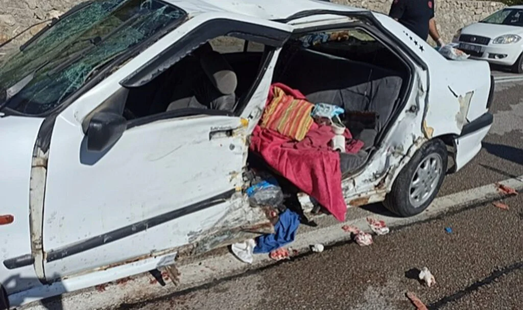 Sinop’ta Trafik Kazası: 11 Yaşındaki Çocuk Öldü, 8 Yaralı