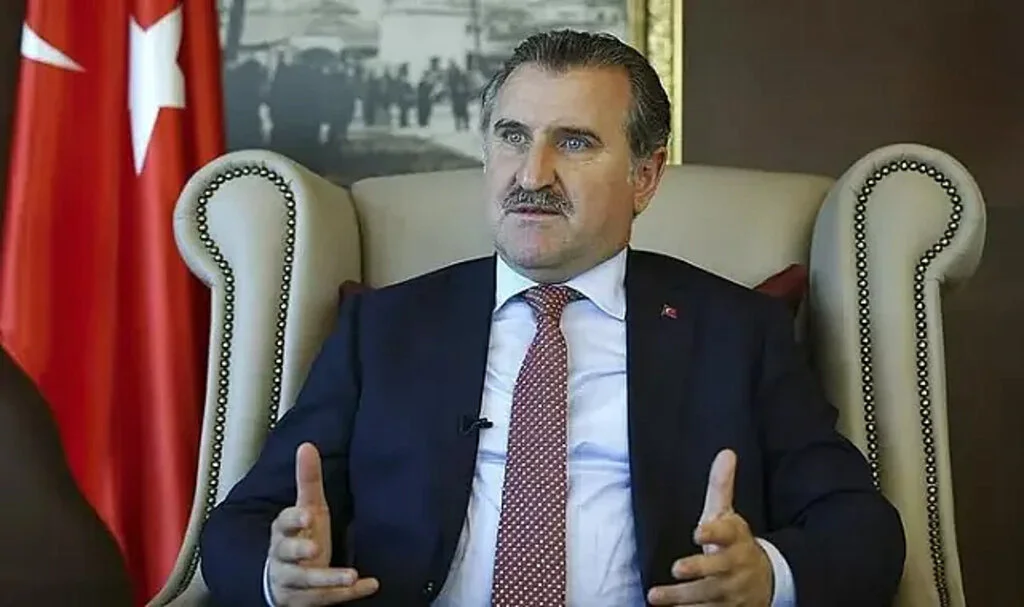 Son dakika | Bakan Duyurdu: 18-25 Yaş Arası Gençlere Ücretsiz "Müzekart GNS" Verilecek