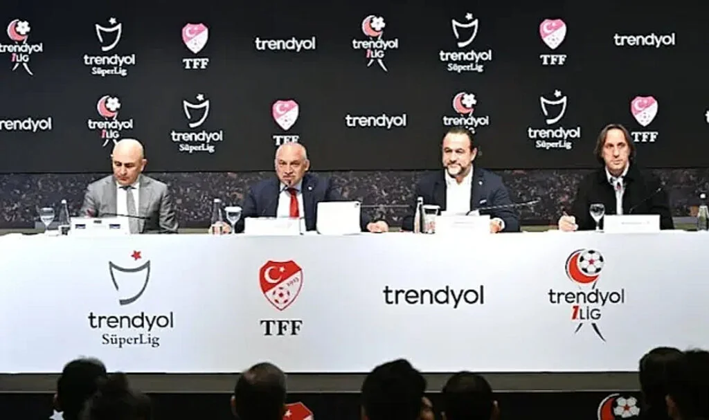 Süper Lig ve 1. Lig’in Yeni İsim Sponsoru Belli Oldu