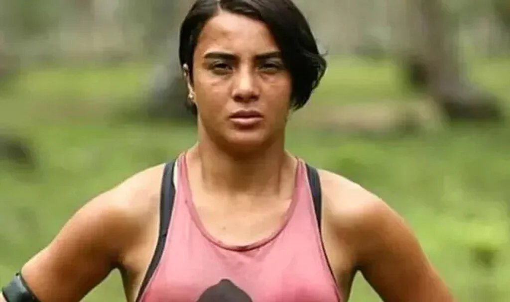 Survivor Sabriye Şengül'den Phuket Kaçamağı! Bikinili Pozlarına Yorum Yağdı