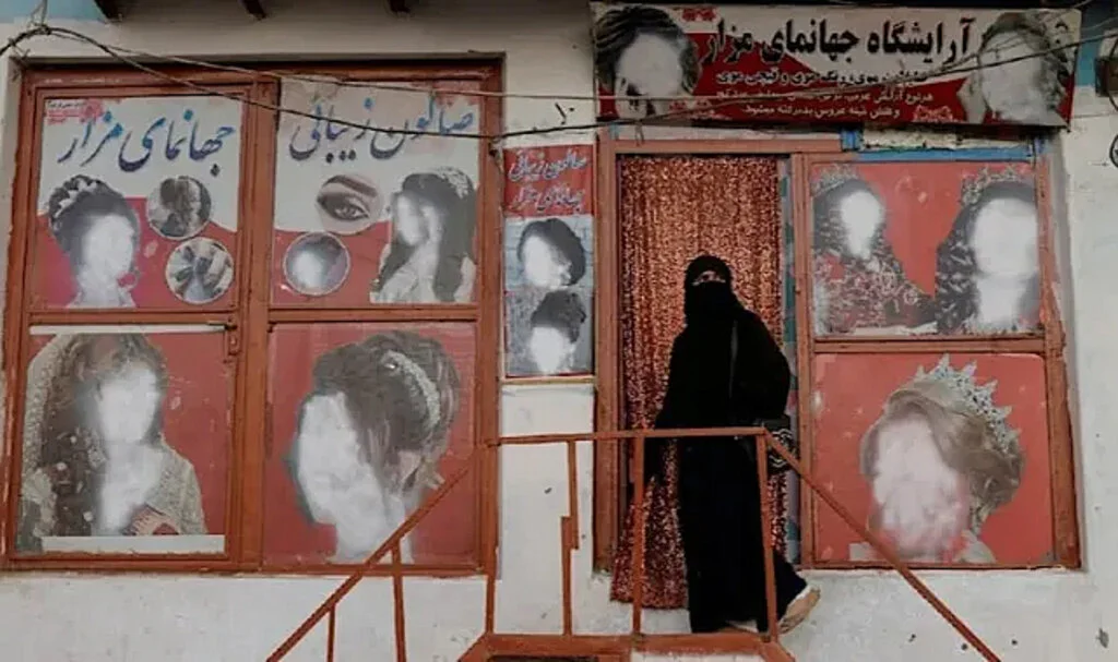 Taliban Güzellik Salonlarını Kapattırıyor