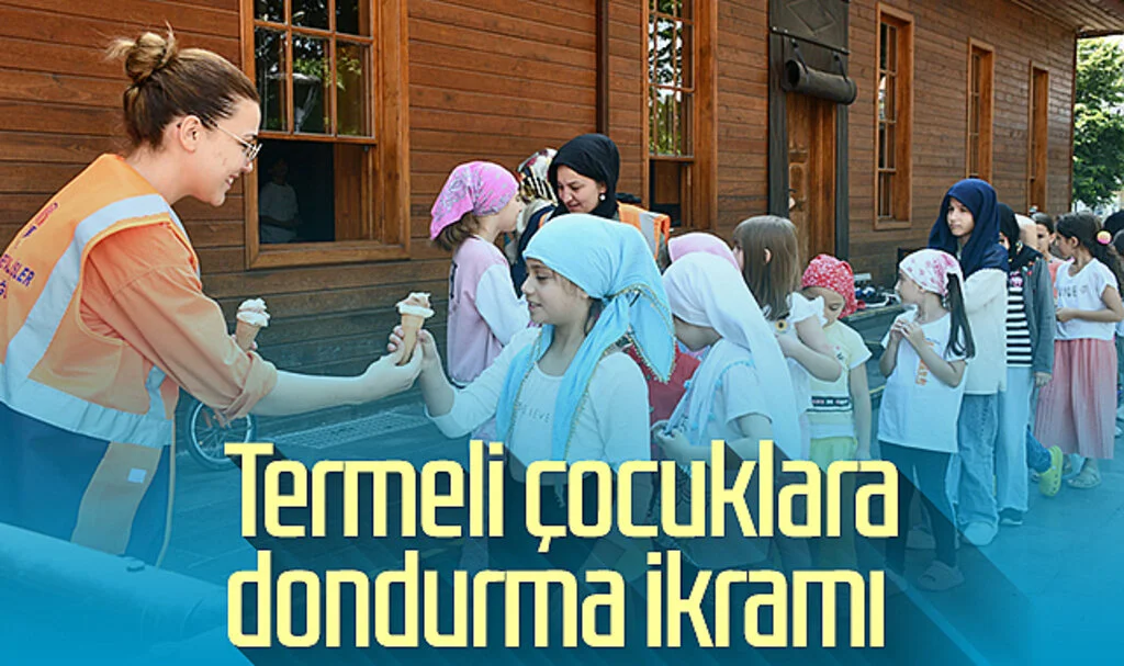 Termeli çocuklara dondurma ikramı