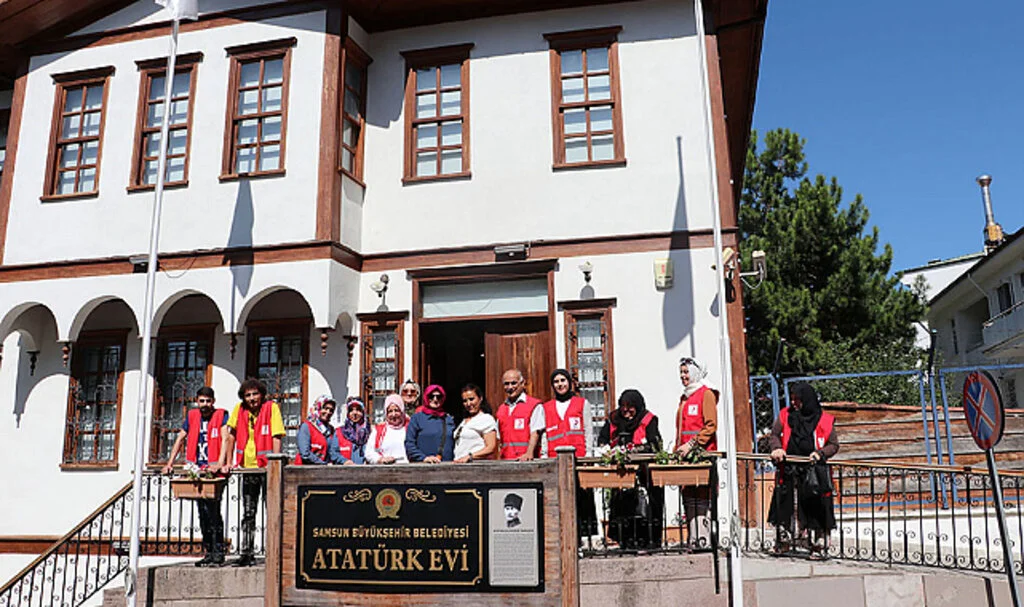 Türk Kızılay Tekkeköy İlçe Temsilciliğinden Havza'ya Kültürel Gezi Düzenlendi