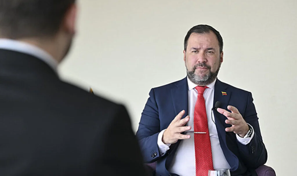 Venezuela Dışişleri Bakanı: Türkiye ve Venezuela Arasında Yatırımların Korunması Anlaşması Yapılıyor