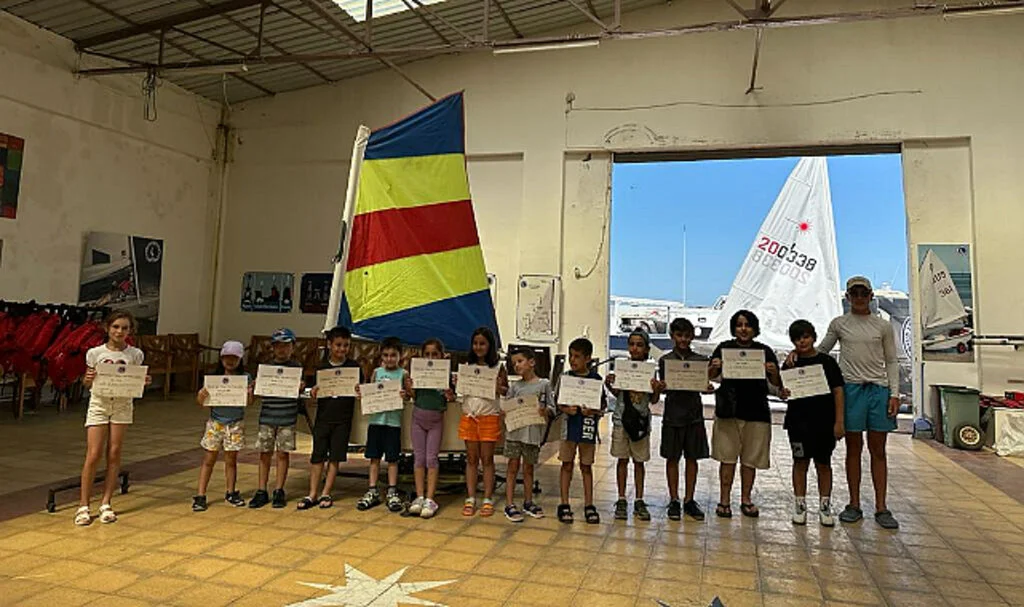 Yelken Kulübü'nde 20 Sporcu Mavi Sularla Tanıştı