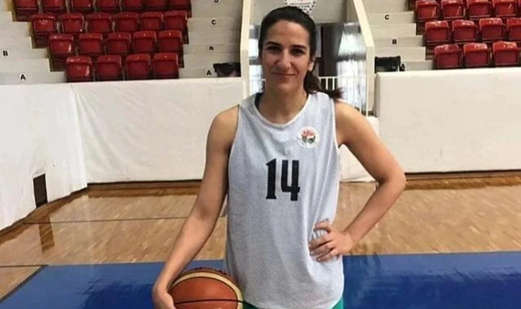 Zonguldak Spor Basket 67 takımı oyuncusu Mihrace Yasemin Buğdaycı, otomobil çarpması sonucu hayatını kaybetti