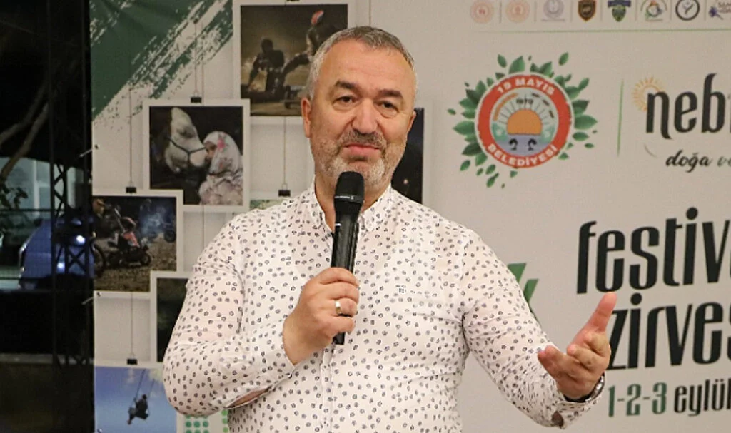 19 Mayıs Belediye Başkanı Osman Topaloğlu'ndan adaylık açıklaması