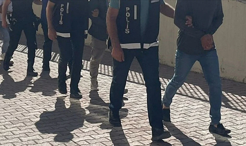 2013 KPSS'ye Yönelik FETÖ Soruşturmasında 15 Gözaltı Kararı