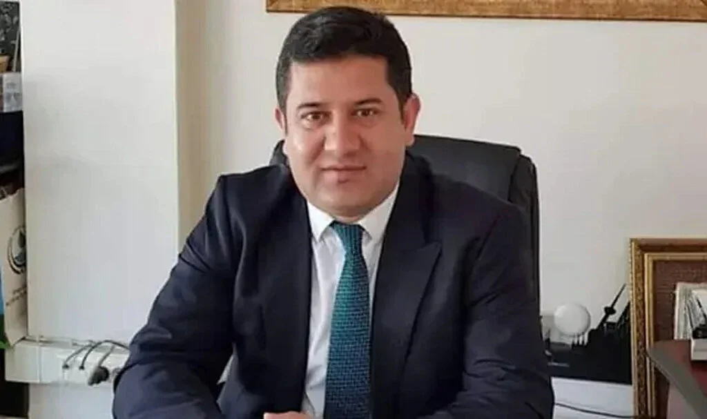 AK Parti’li Meclis Üyesi ve Personel A.Ş. Başkanı’nın Oğlu, Şirketin Aracıyla Kaza Yaptı: 1 Ölü