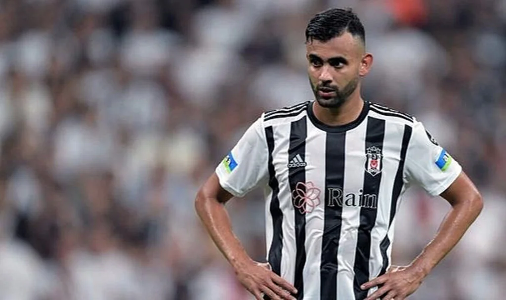Apar topar Fransa'ya gitmişti! Ghezzal kaza geçiren oğlunun son durumunu açıkladı