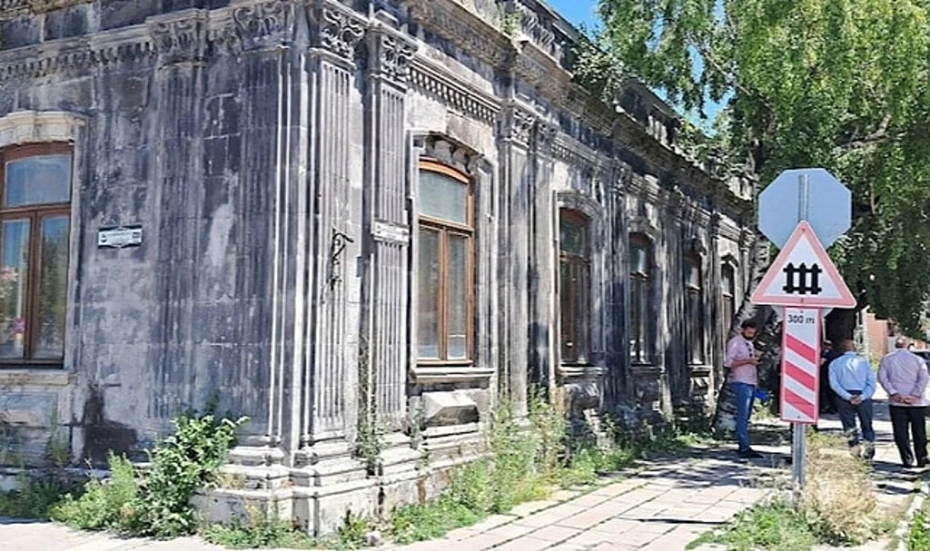Aynalı Köşkü Satanlar Hakkında Suç Duyurusu