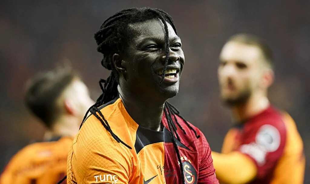 Bafetimbi Gomis imzayı attı! İşte yeni takımı...