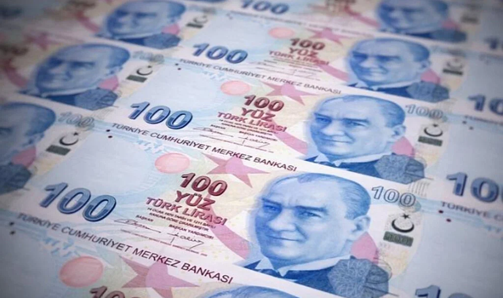 Bankalarda faiz mesaisi! Kur Korumalı Mevduat kararı sonrası yüzde 42'ye yükseldi