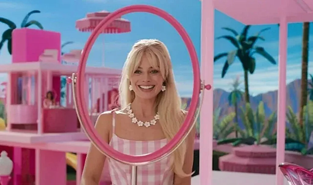 Barbie’den Yeni Rekor… Dünya Çapında Gişede 1 Milyar Doları Aştı