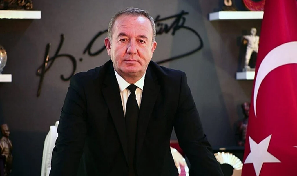 Başkan Şahiner'e Hapis ve Hak Mahrumiyeti Cezası 