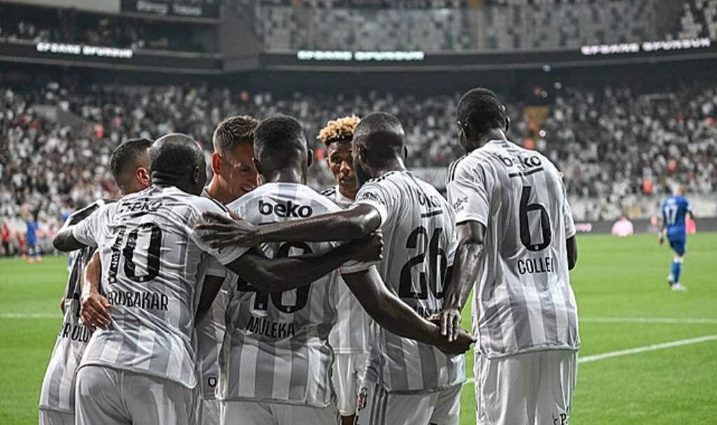 Beşiktaş açılış maçlarında 10'da 9 yaptı
