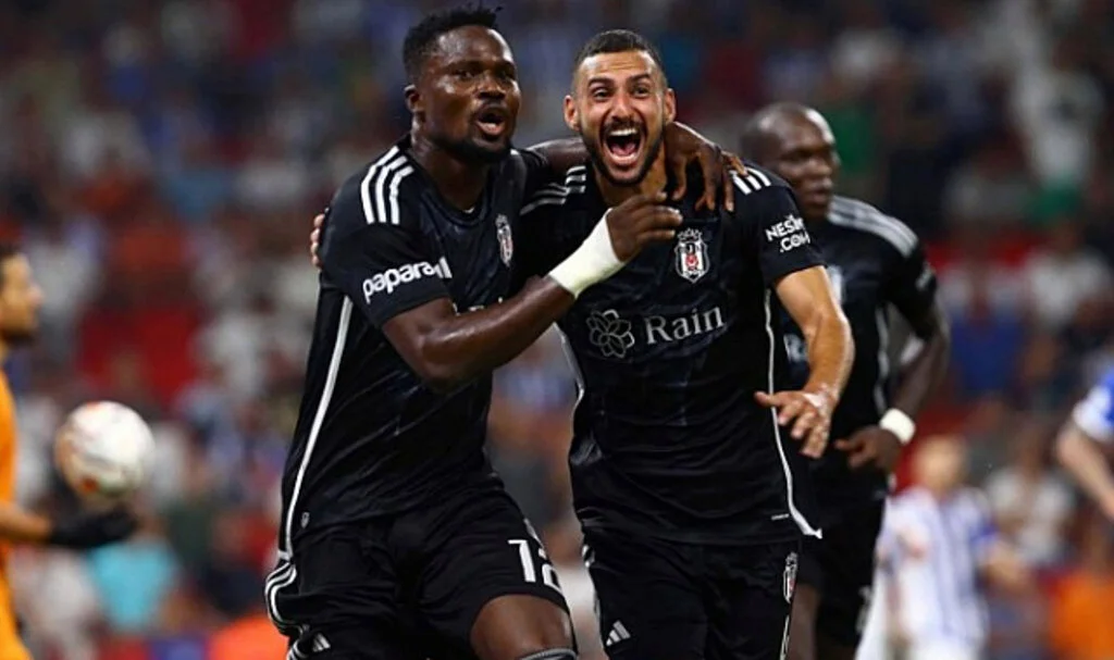 Beşiktaş Galibiyetle Turladı