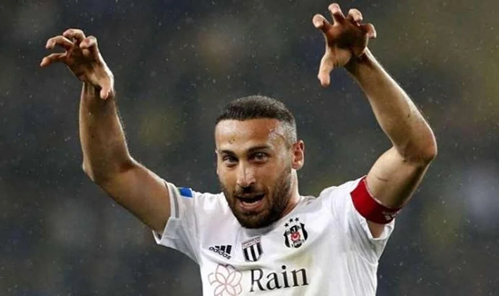 Beşiktaş'ta Cenk Tosun görev bekliyor!