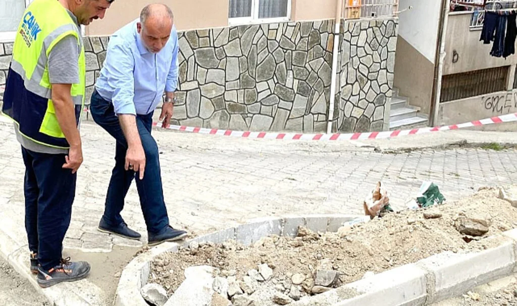 Canik Belediye Başkanı İbrahim Sandıkçı: “İlçemizi güvenli ve konforlu yollarla donatıyoruz”